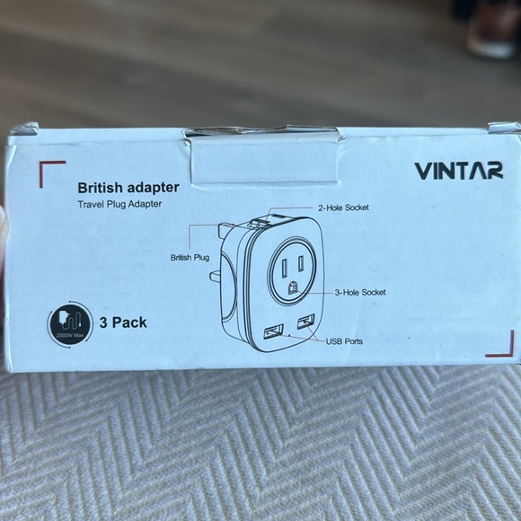UK Adapter - Box of 3 - Picture 3 of 3